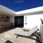 - Zama Tower Premium Apartamento Tulum