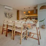 Niña Bonita Kukulkan Road Villa