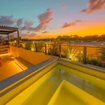 Niña Bonita Kukulkan Road Villa