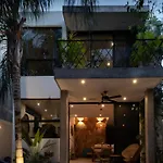 Luxe 3br Private Pool, Gated Community * Tulum