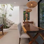 Luxe 3br Private Pool, Gated Community Villa *