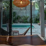 Luxe 3br Private Pool, Gated Community