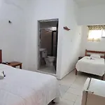 Iker Hotel 3*