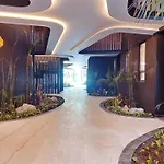 1-Bd Apt With Ocean View Rooftop Pool