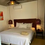 Hotel Zendero 4*