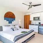 Apartment With Pool View Balcony In Veleta Tulum