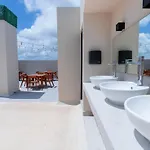 New Bamboo Bakal 1 Pool And Relaxation *