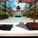 Apartamento New Bamboo Bakal 1 Pool And Relaxation