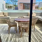 Luxury-8 Min To Beach-private Jacuzzi & Pool Apartamento