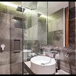 Iik Apartahotel *