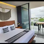 Iik Apartahotel