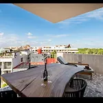 Iik Apartahotel Tulum