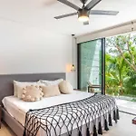Panoramic 4*