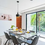 Panoramic 4*