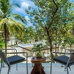 Panoramic Apartahotel 4*