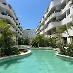 Your Perfect Space, Gf With Pool Access For 3