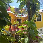 Maison Hotel