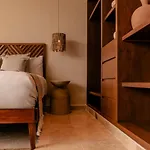 Peregrina 317 1-bedroom *