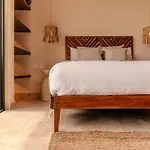 Peregrina 317 1-bedroom *