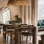 Ka\'Ana Condo