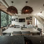 Ka\'Ana Condo