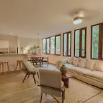 K\'Uyen Boutique Hotel