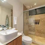 Lux 2 Bd Corner W Swim Up Pool Aldea Zama Holiday home *