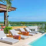 Aloft Tulum