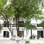 Hotel Casa Tortuga - Cenotes Park Inclusive Tulum