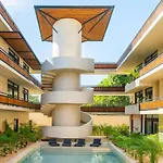 Irie Tulum