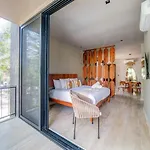 Luxurious Oasis Jacuzzi With Art Gallery And Pool Apartamento Tulum