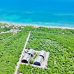 Jungle Guardian - Rooftop Pool & Club In Zona Hotelera Apartment Tulum