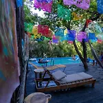 Maui Hostel *
