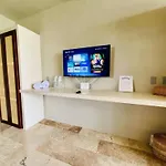 Private Pool New King Bed Wifi 504 Selva Apartamento
