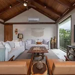 Apartment 4br Stunning In Tulum's Heart *