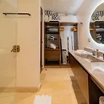 Luxury Lock Off In Apartment *