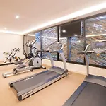 Apartment Luxury Lock Off In *