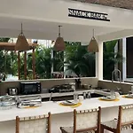 Spacious Apartment In The Paradise Of Tulum