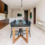 Apartamento Luxury Penthouse Private Rooftop Pool Concierge