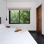 Luxury Jungle With Private Pool & Concierge *