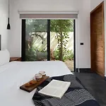 Luxury Jungle With Private Pool & Concierge *