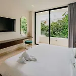 Luxury Penthouse Private Rooftop Pool Concierge