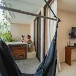 Getaway - 1br With 2 Queen Beds Pool Office Area & Gym Apartamento
