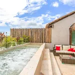 Apartment Eco-chic Design Wrapped In Nature's Elements By Stella
