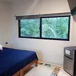 Hostel Maui
