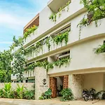 Eco Luxury With Garden Bathtub And Private Pool