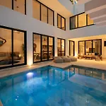 Villa La Coya