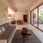 Holistika 9br Jungle Estate With Private Rooftop & Plunge Pools