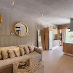 Elegant 1br Modern Near Chedraui *