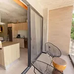 Elegant 1br Modern Near Chedraui Apartamento